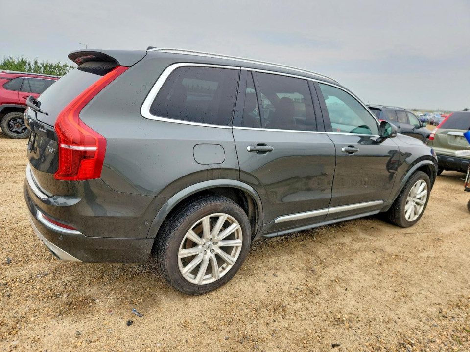 Volvo XC90 2018 — Copart