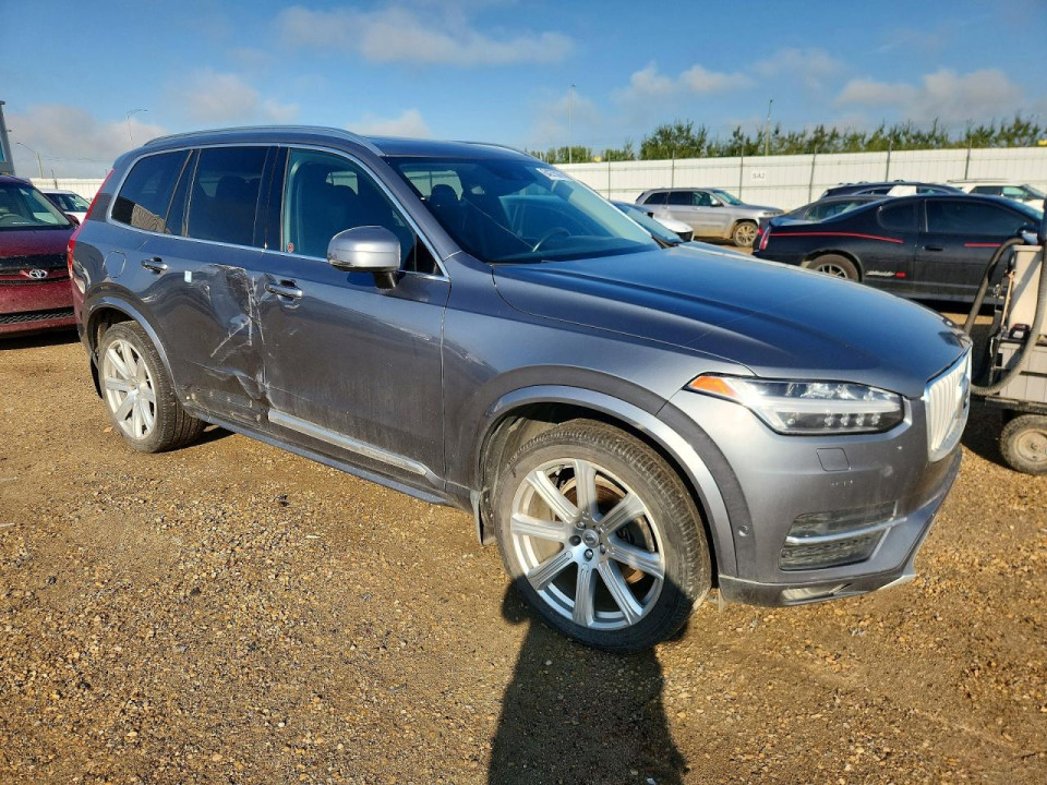 Volvo XC90 2016 — Copart
