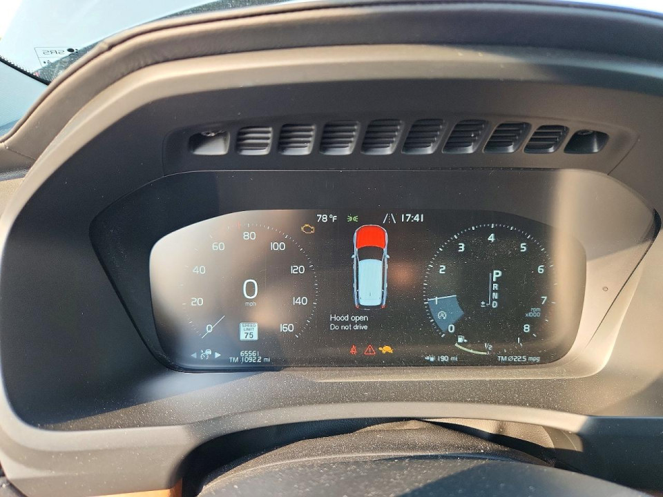 Volvo XC90 2016 — Copart