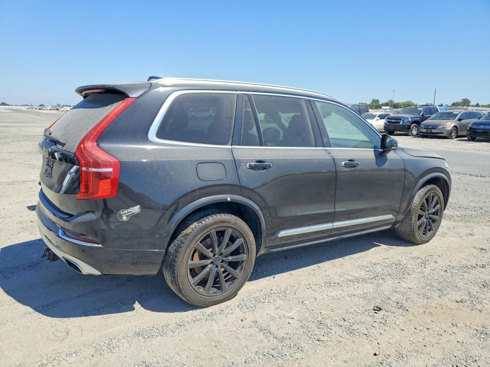 Volvo XC90 2016 — Copart