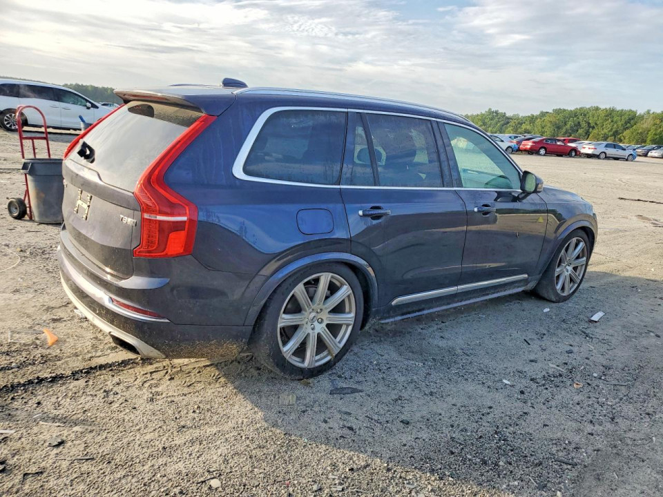 Volvo XC90 2016 — Copart