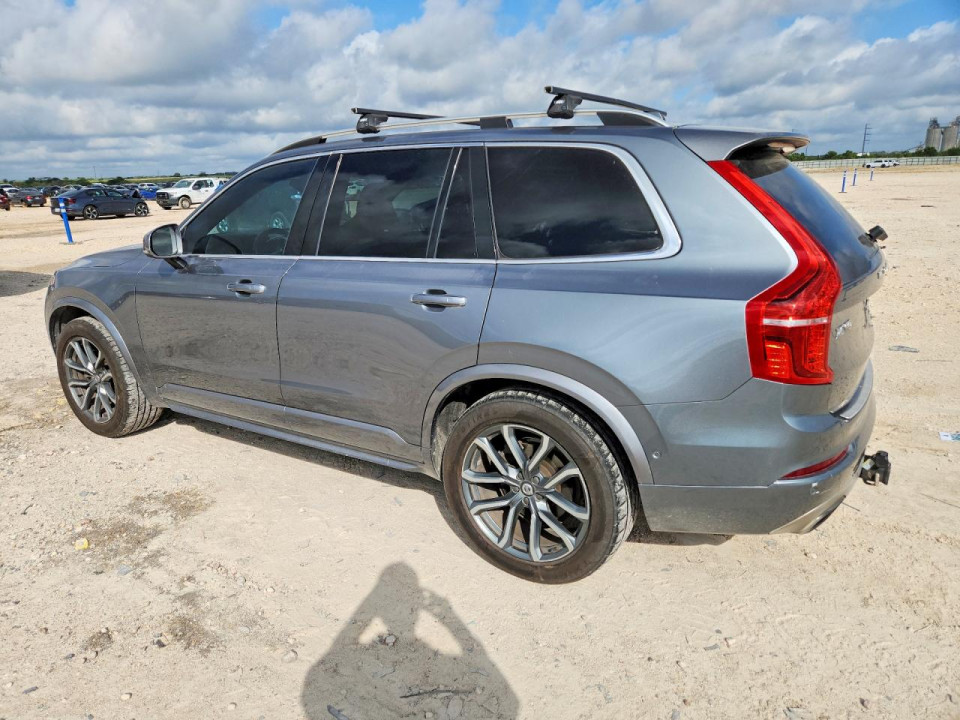 Volvo XC90 2017 — Copart