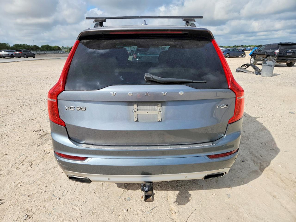 Volvo XC90 2017 — Copart