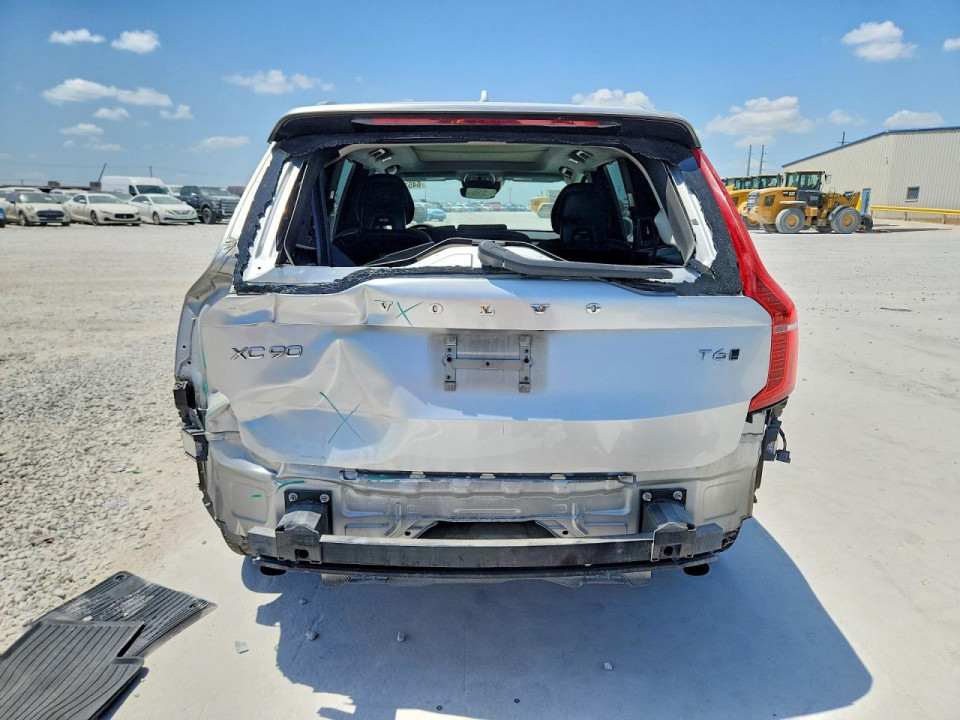 Volvo XC90 2018 — Copart