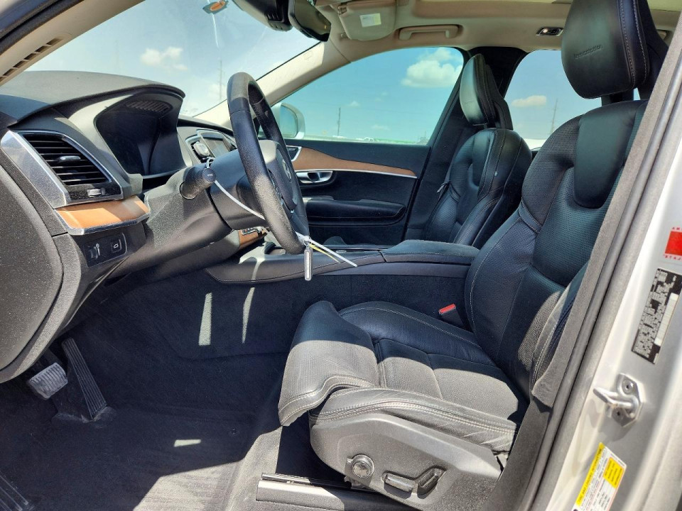 Volvo XC90 2018 — Copart