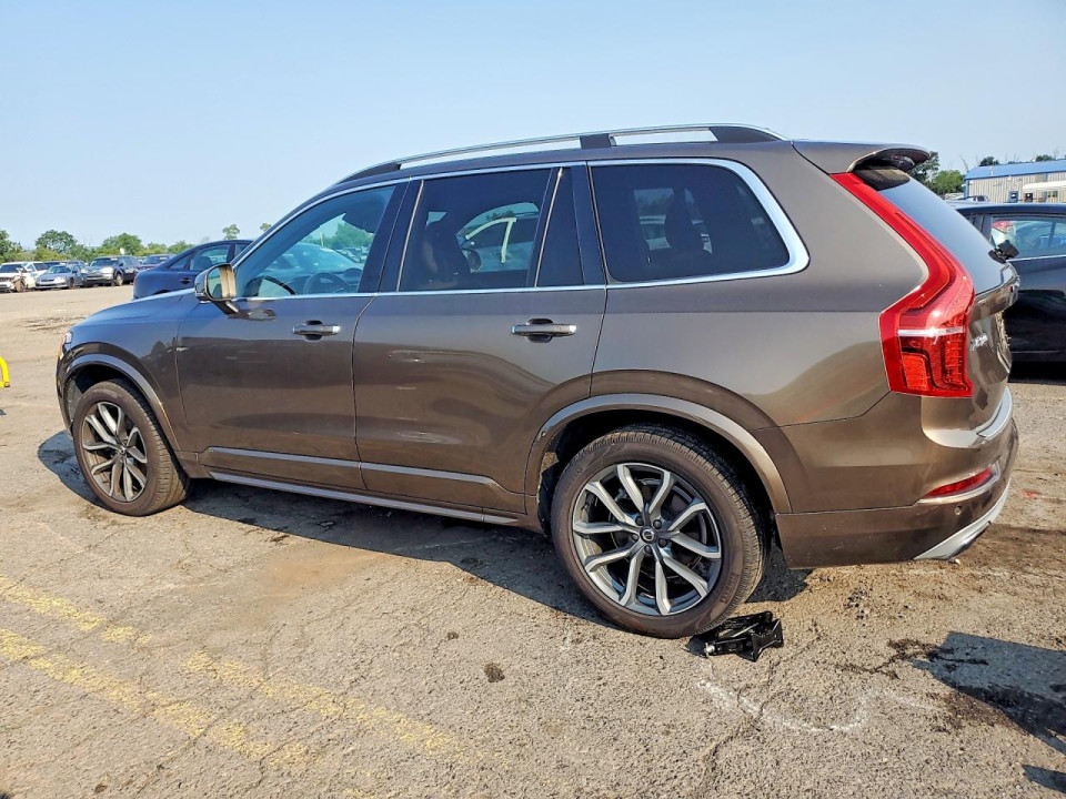 Volvo XC90 2017 — Copart