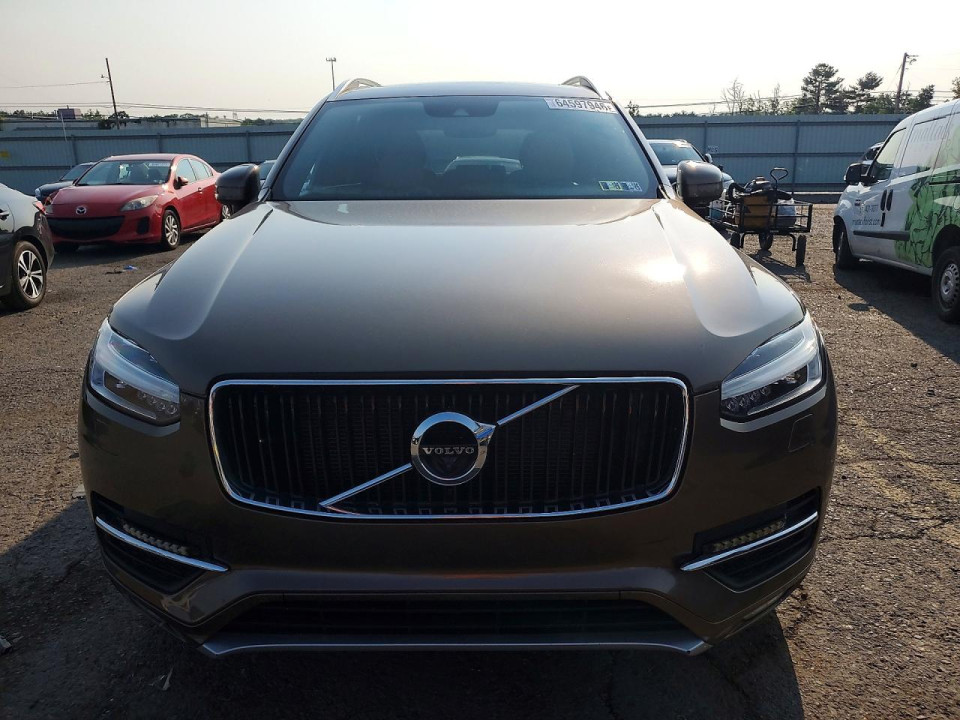 Volvo XC90 2017 — Copart