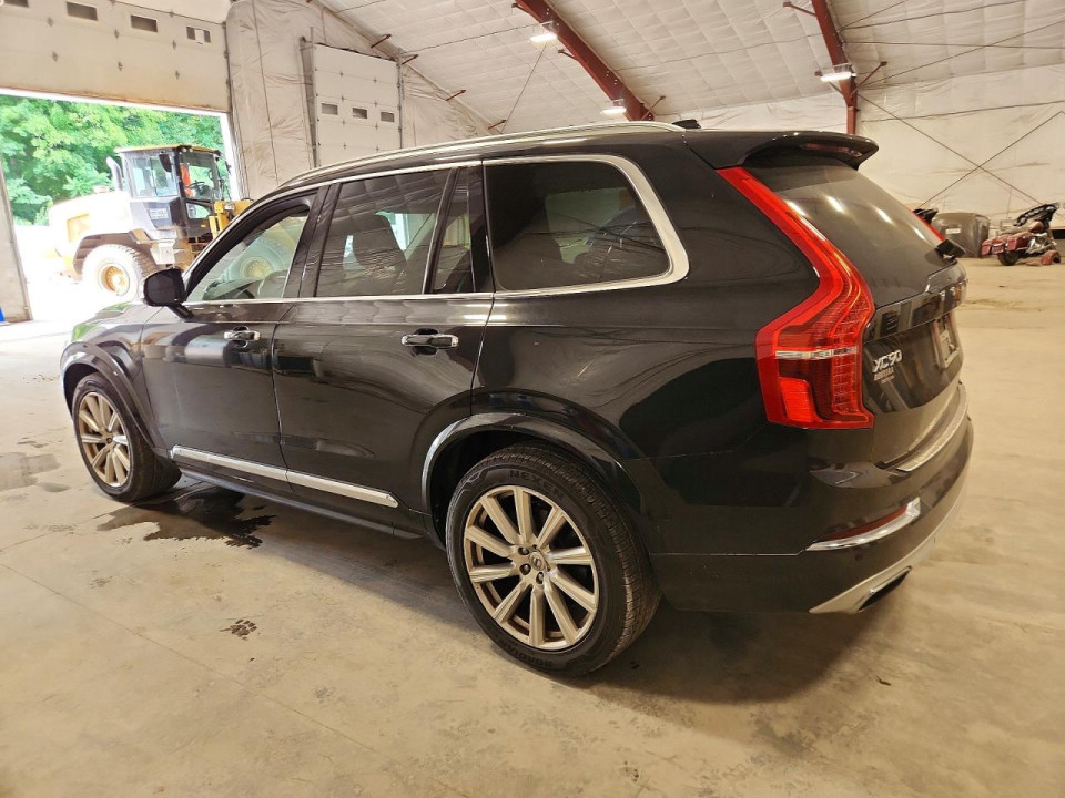 Volvo XC90 2017 — Copart