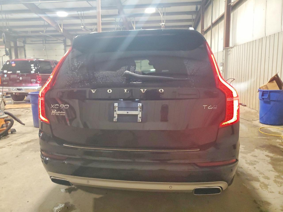 Volvo XC90 2017 — Copart