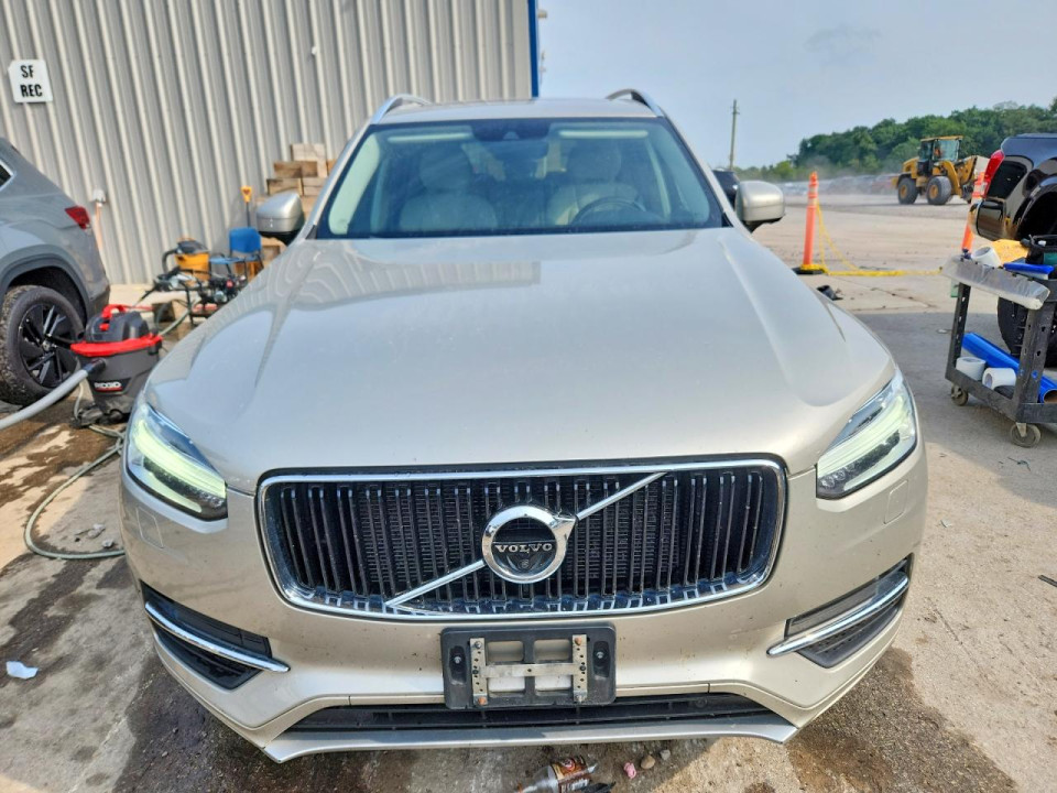 Volvo XC90 2016 — Copart