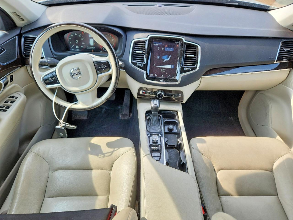Volvo XC90 2016 — Copart