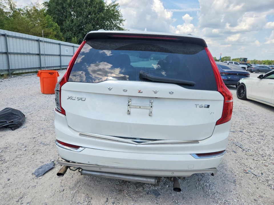 Volvo XC90 2018 — Copart