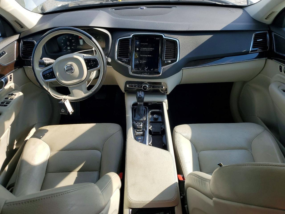 Volvo XC90 2017 — Copart