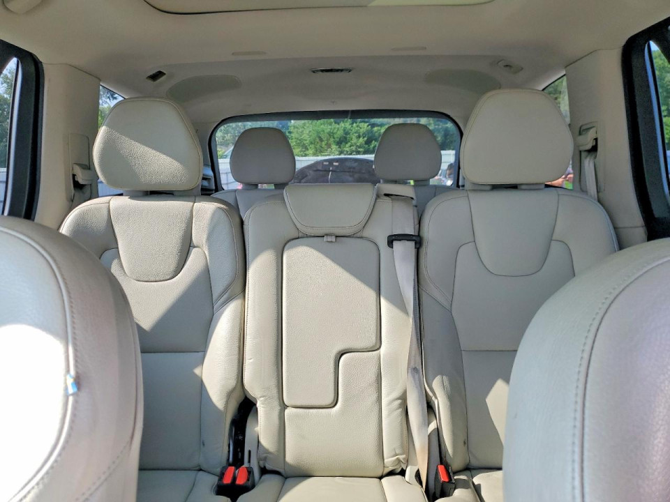 Volvo XC90 2017 — Copart