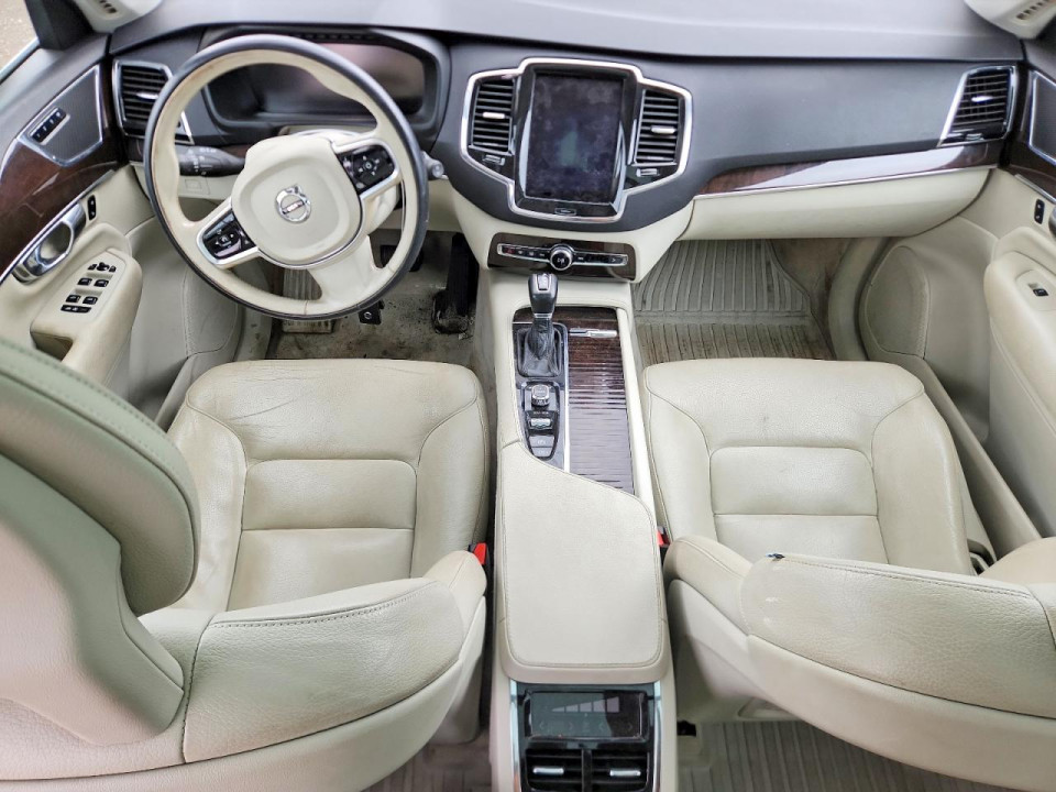 Volvo XC90 2016 — Copart