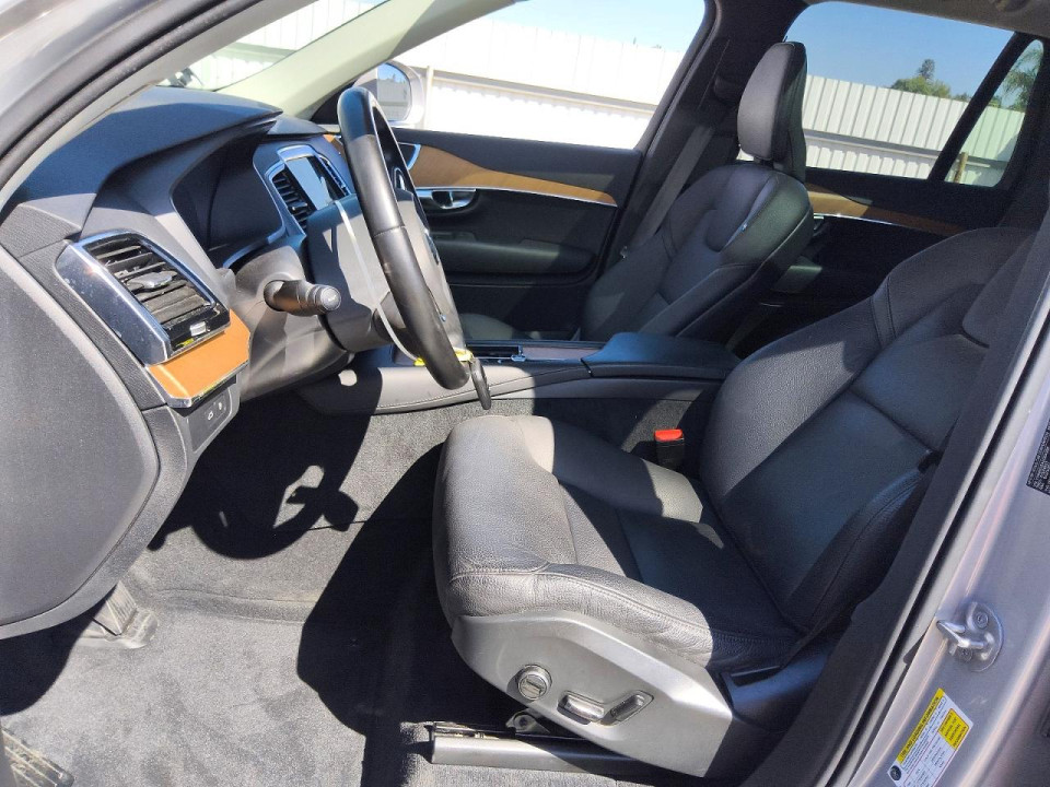 Volvo XC90 2025 — Copart