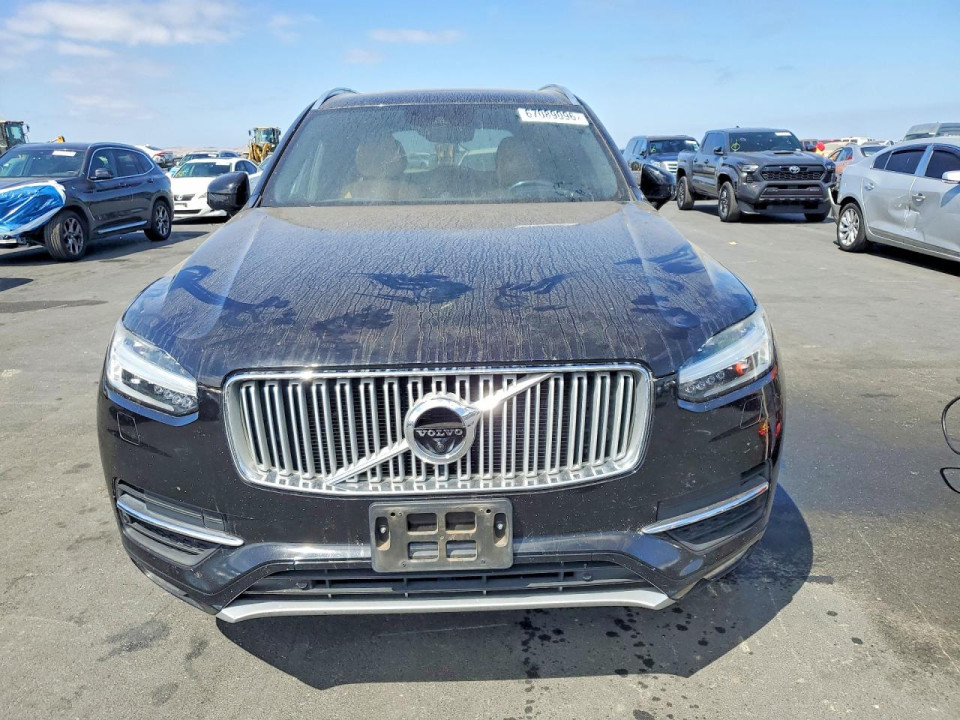 Volvo XC90 2017 — Copart