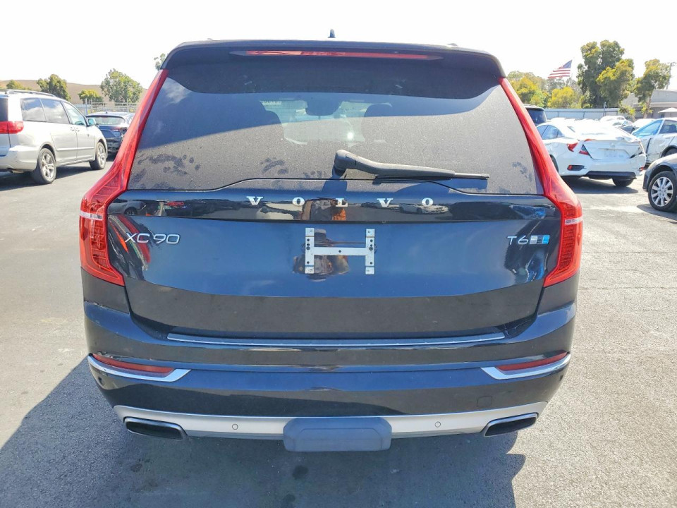 Volvo XC90 2017 — Copart