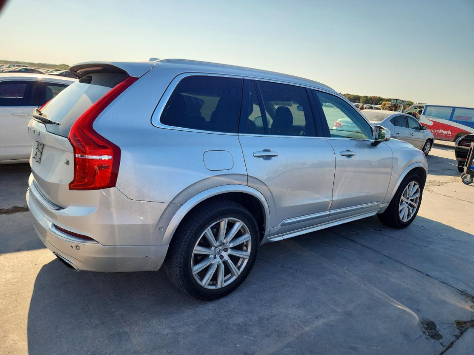 Volvo XC90 2016 — Copart