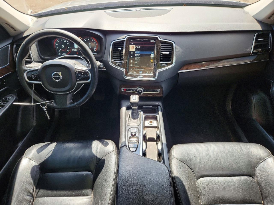 Volvo XC90 2016 — Copart