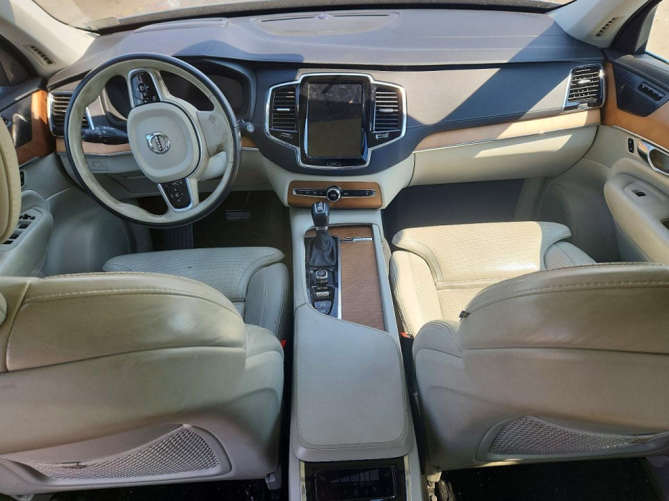 Volvo XC90 2020 — Copart