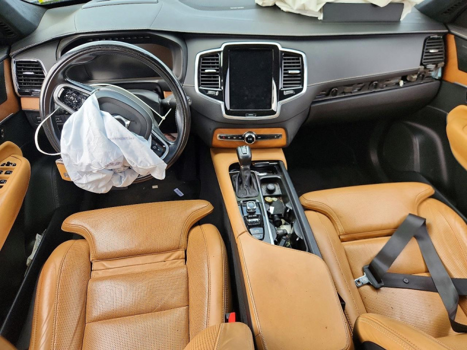 Volvo XC90 2019 — Copart