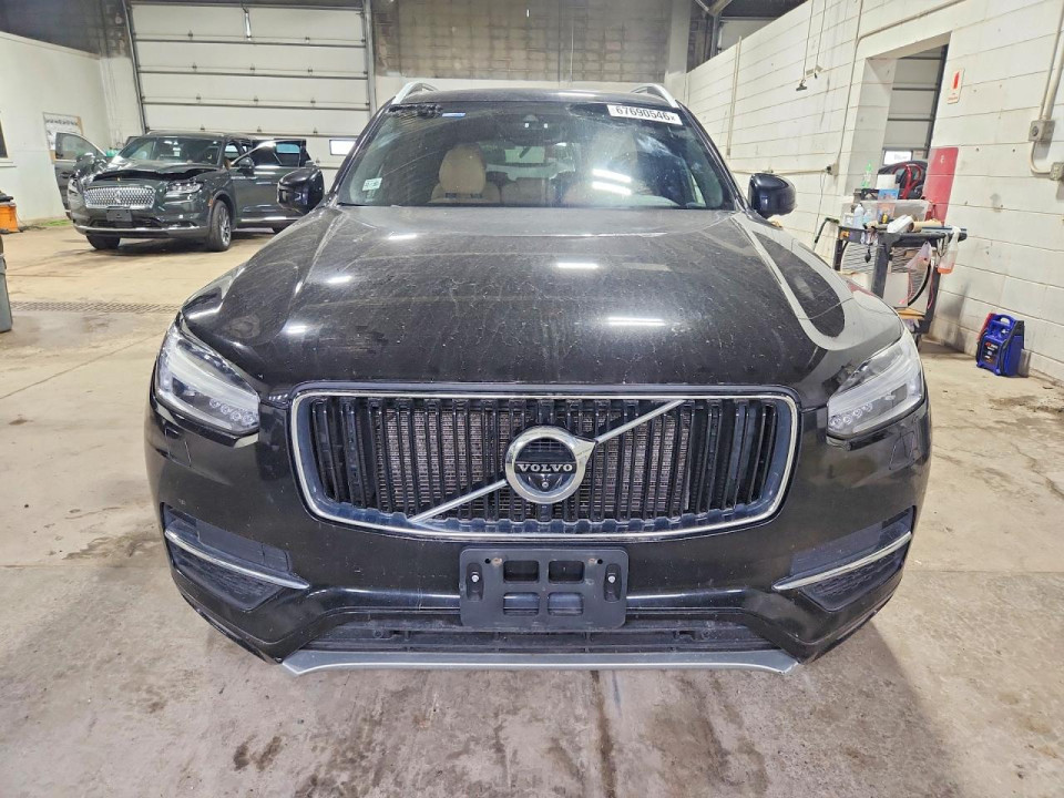 Volvo XC90 2017 — Copart