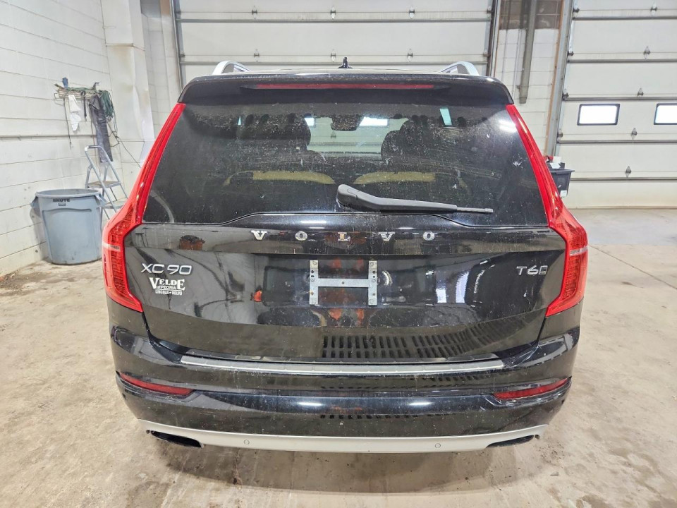 Volvo XC90 2017 — Copart