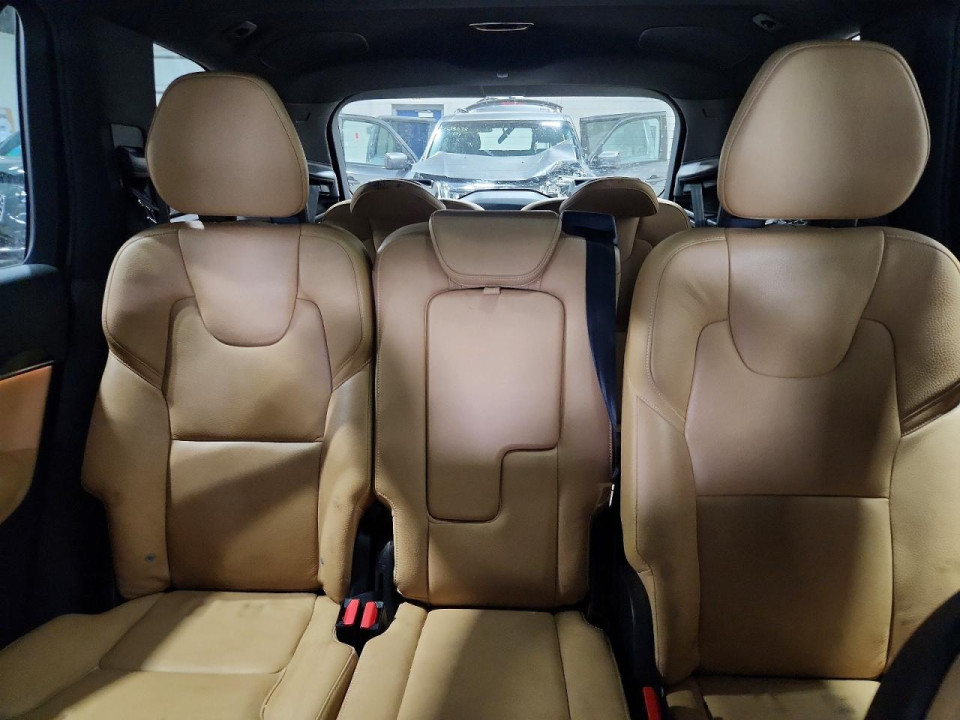 Volvo XC90 2017 — Copart