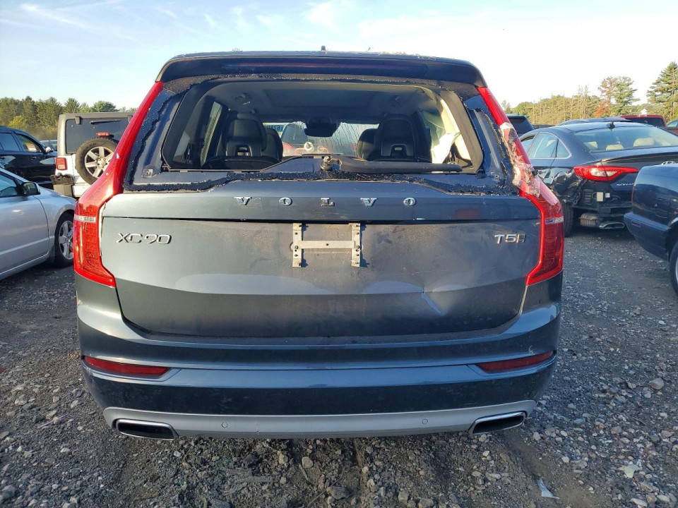 Volvo XC90 2021 — Copart