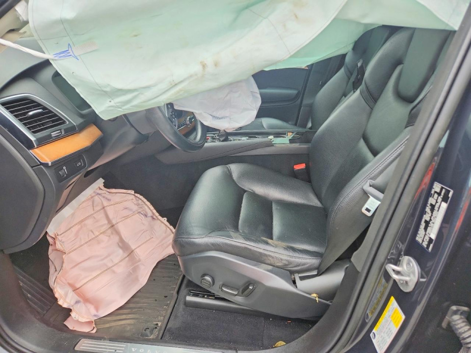Volvo XC90 2022 — Copart