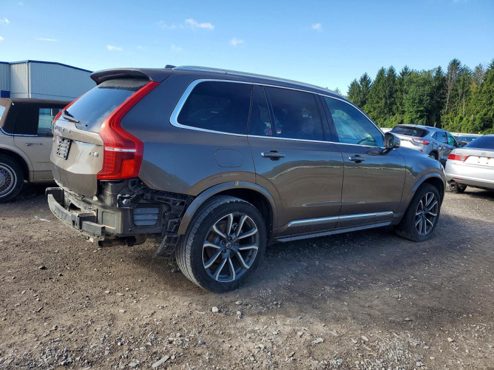 Volvo XC90 2017 — Copart