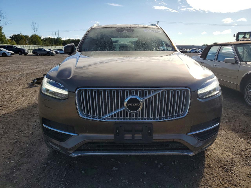 Volvo XC90 2017 — Copart
