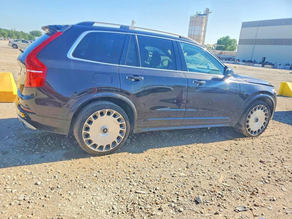 Volvo XC90 2016 — Copart