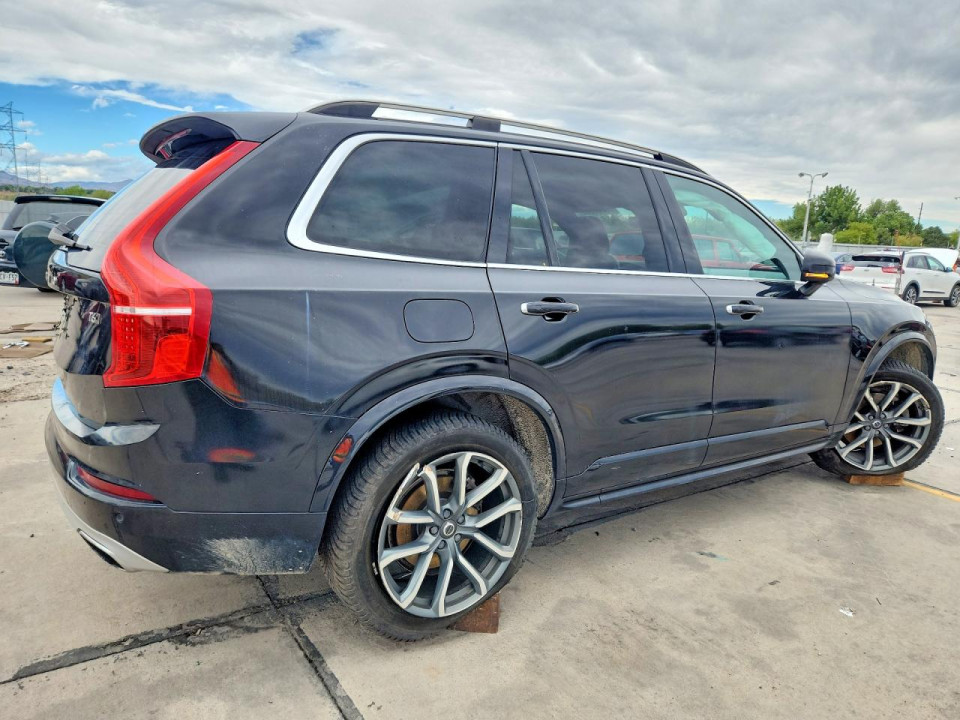 Volvo XC90 2019 — Copart