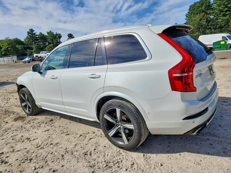 Volvo XC90 2017 — Copart