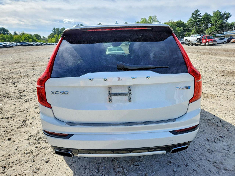 Volvo XC90 2017 — Copart