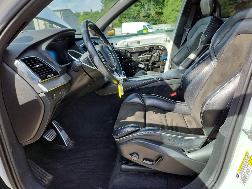 Volvo XC90 2017 — Copart