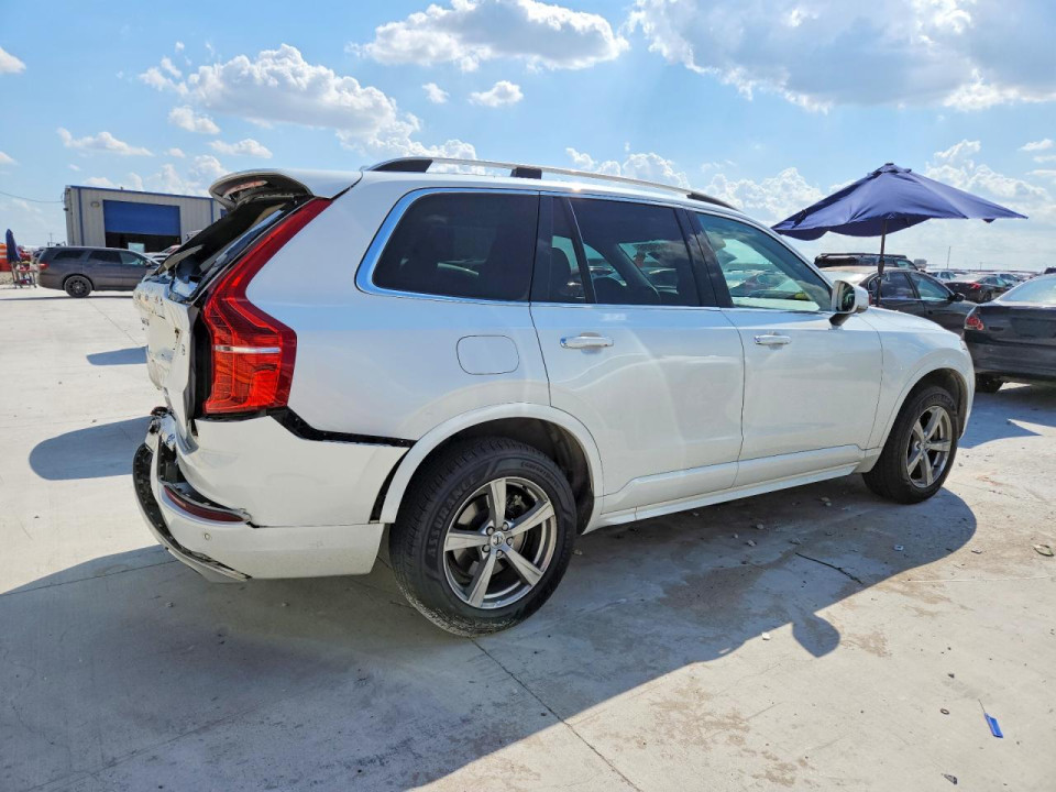 Volvo XC90 2017 — Copart