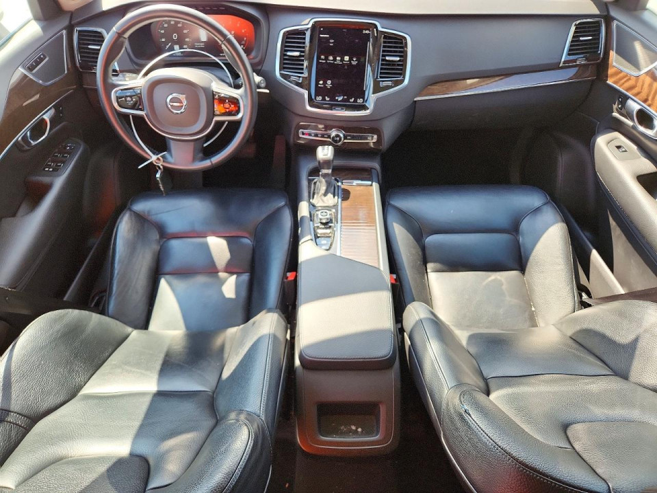 Volvo XC90 2017 — Copart