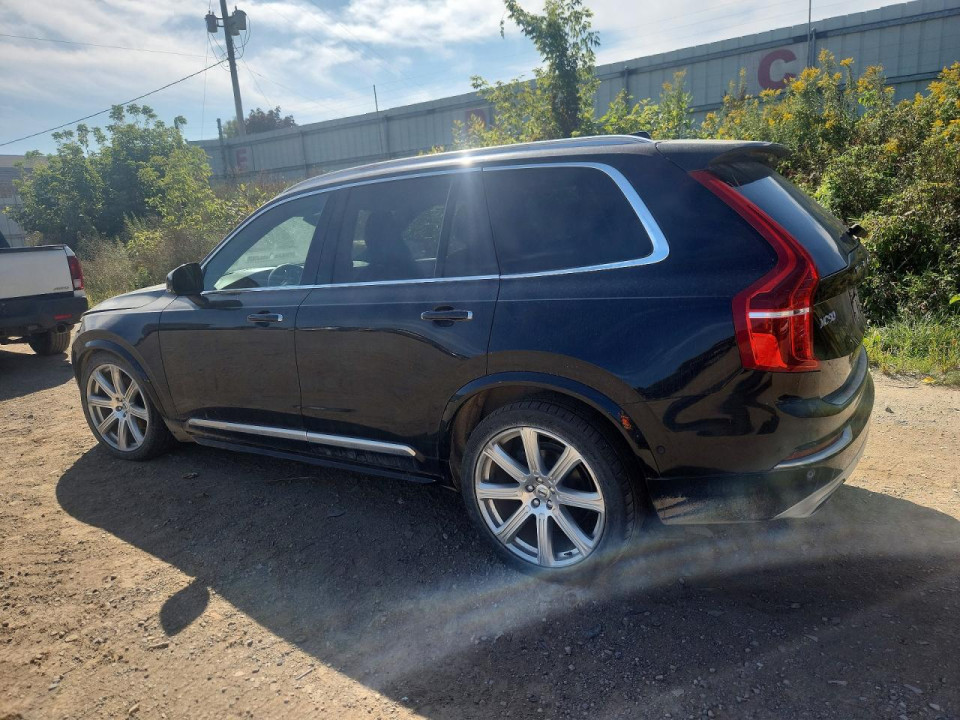 Volvo XC90 2016 — Copart