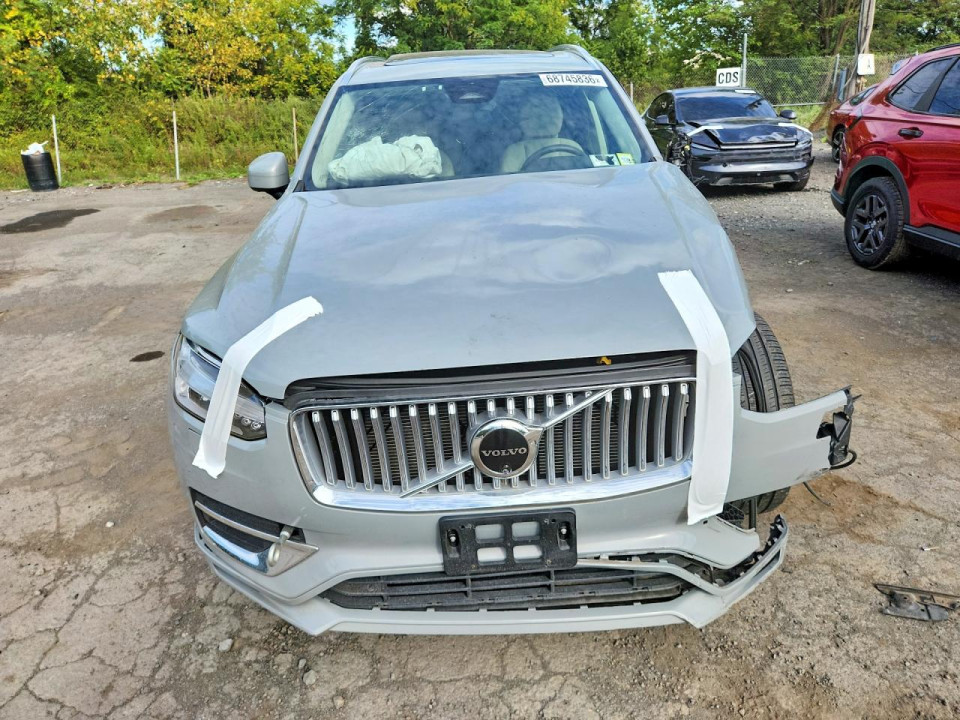 Volvo XC90 2025 — Copart
