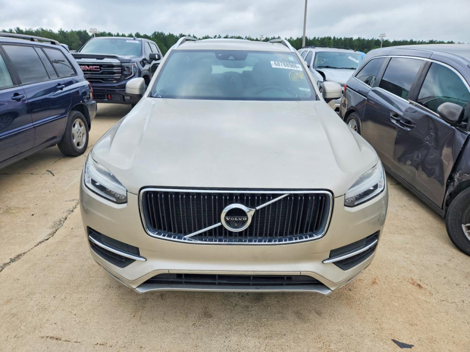 Volvo XC90 2017 — Copart