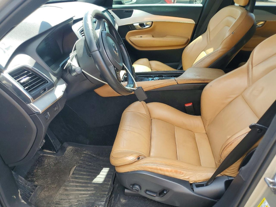 Volvo XC90 2017 — Copart