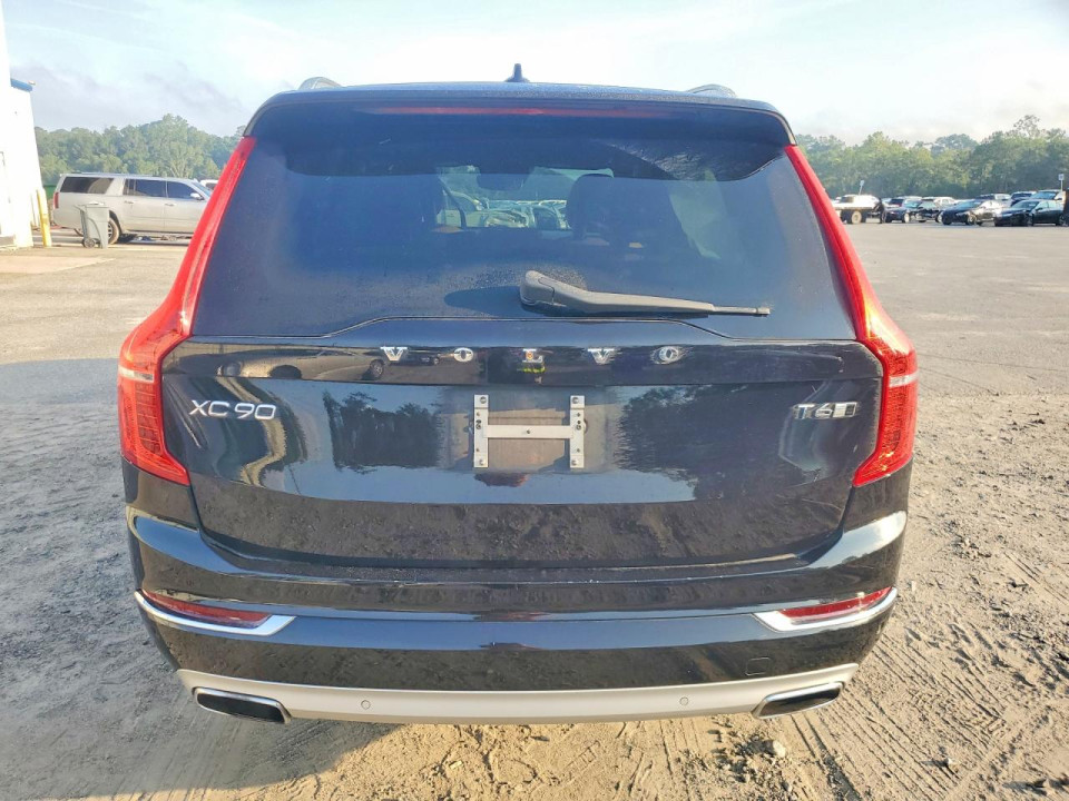 Volvo XC90 2018 — Copart