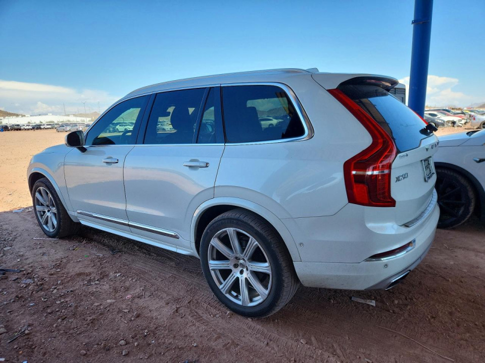 Volvo XC90 2017 — Copart
