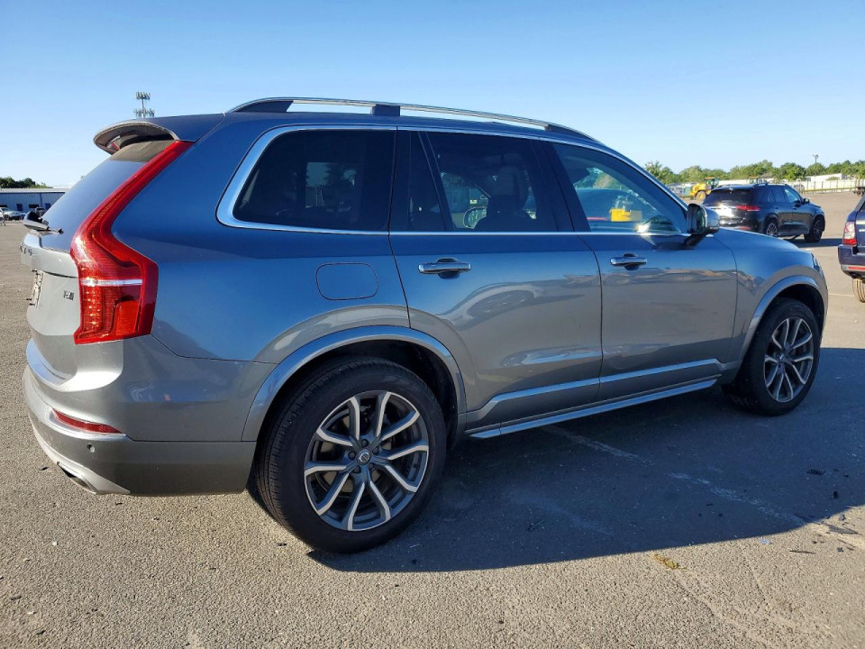 Volvo XC90 2017 — Copart