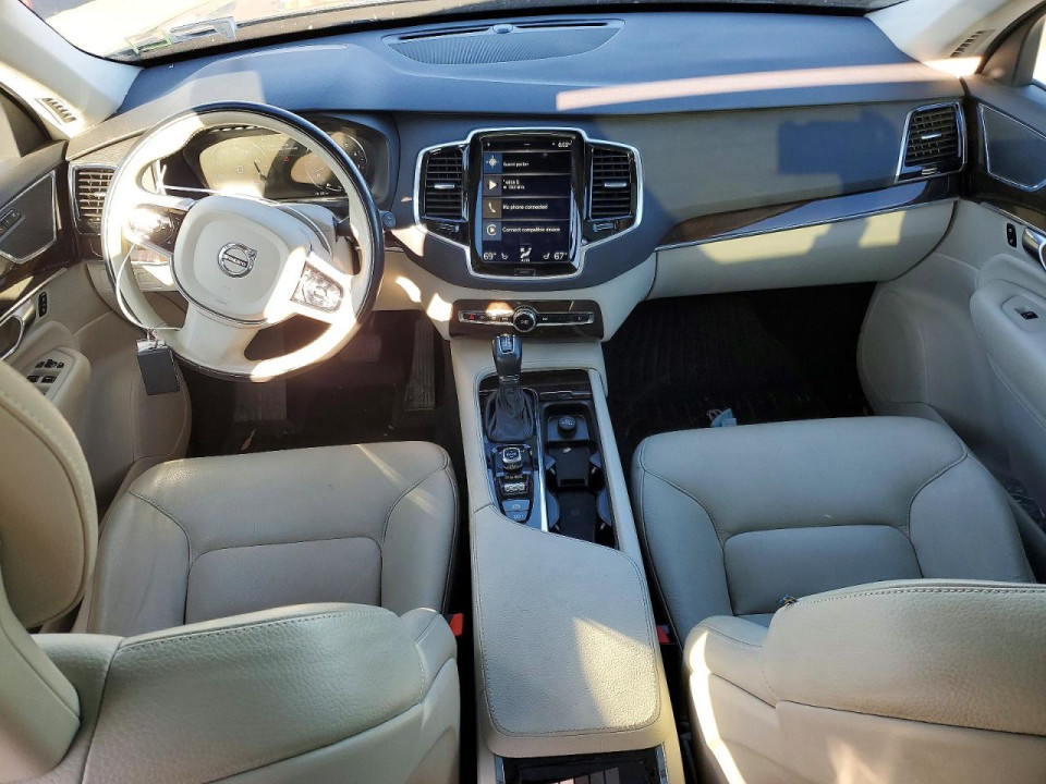 Volvo XC90 2017 — Copart