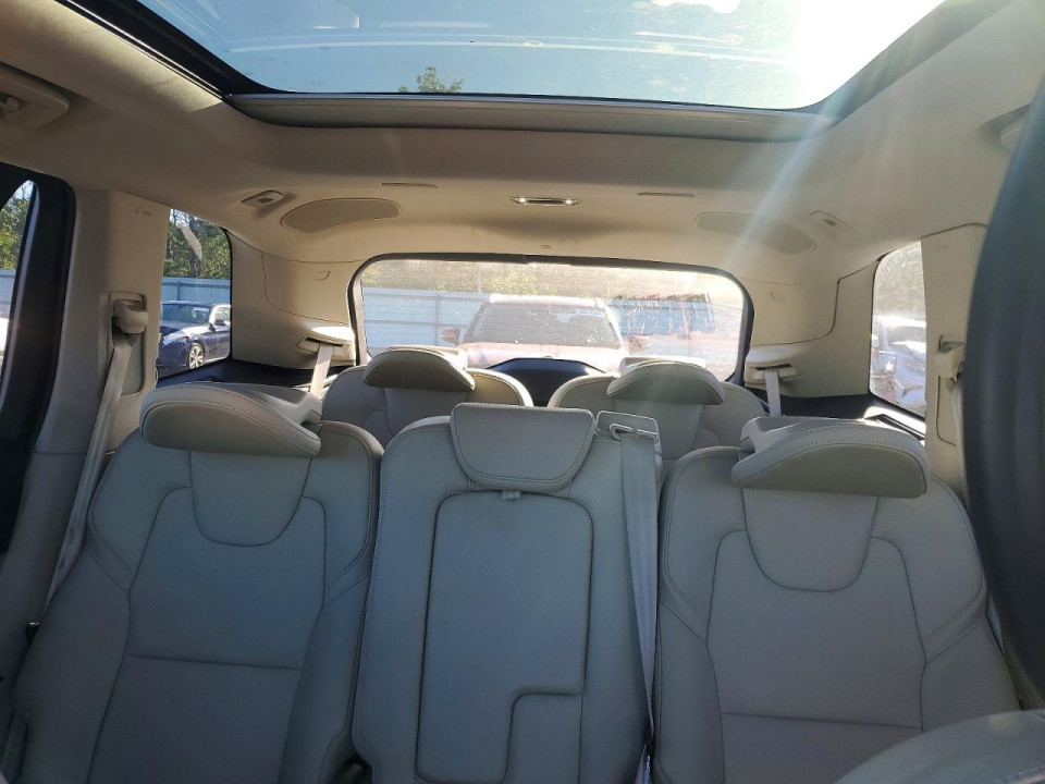 Volvo XC90 2017 — Copart