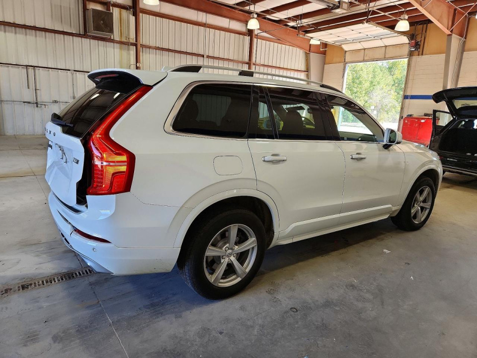 Volvo XC90 2017 — Copart